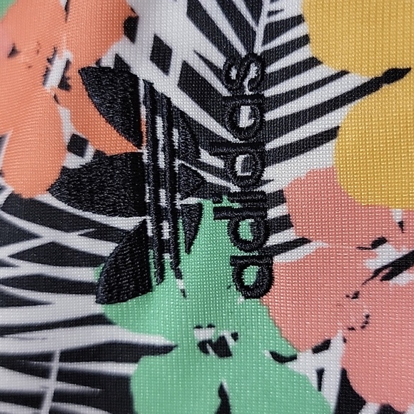 adidas Girls Multicolor Floral Superstar Track Jacket - Picture 6 of 9